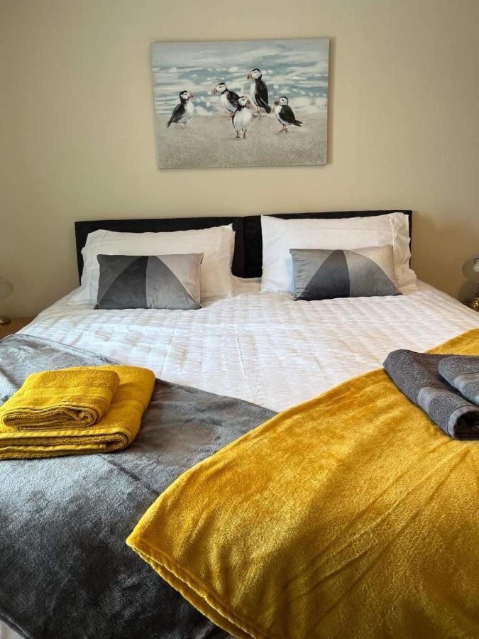 2 Bedroom House Overlooking Pierowall Bay, Westray Luaran gambar