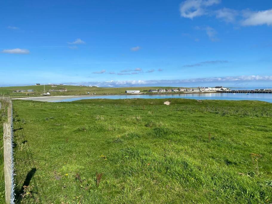 2 Bedroom House Overlooking Pierowall Bay, Westray Luaran gambar